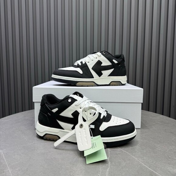 Off-White Sneakers - Picture 3 of 9